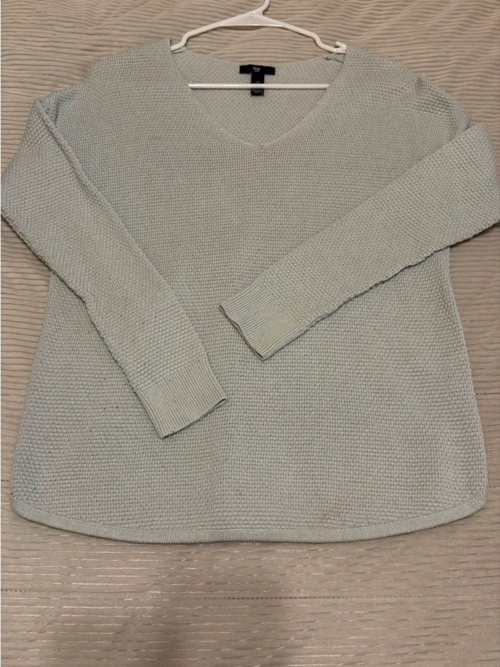 V-Neck Knit Women's Sweater - Light gray